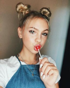 Liezel aus Zuid-Holland,Niederlande